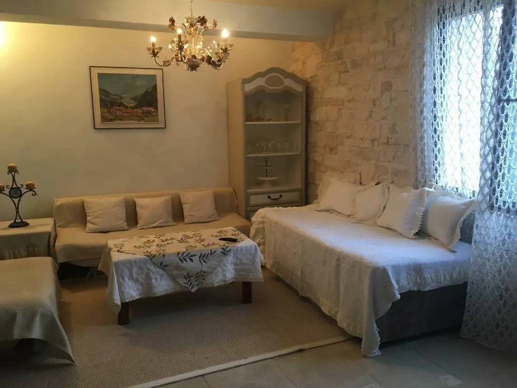 Secret Garden House Hotel Varna Guest house